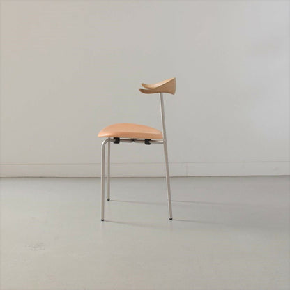 【店頭在庫品】CARL HANSEN & SON（カールハンセン&サン）/CH88P/チェア/オーク材/ソープ仕上げ/座面：レザー(Sif 90)
