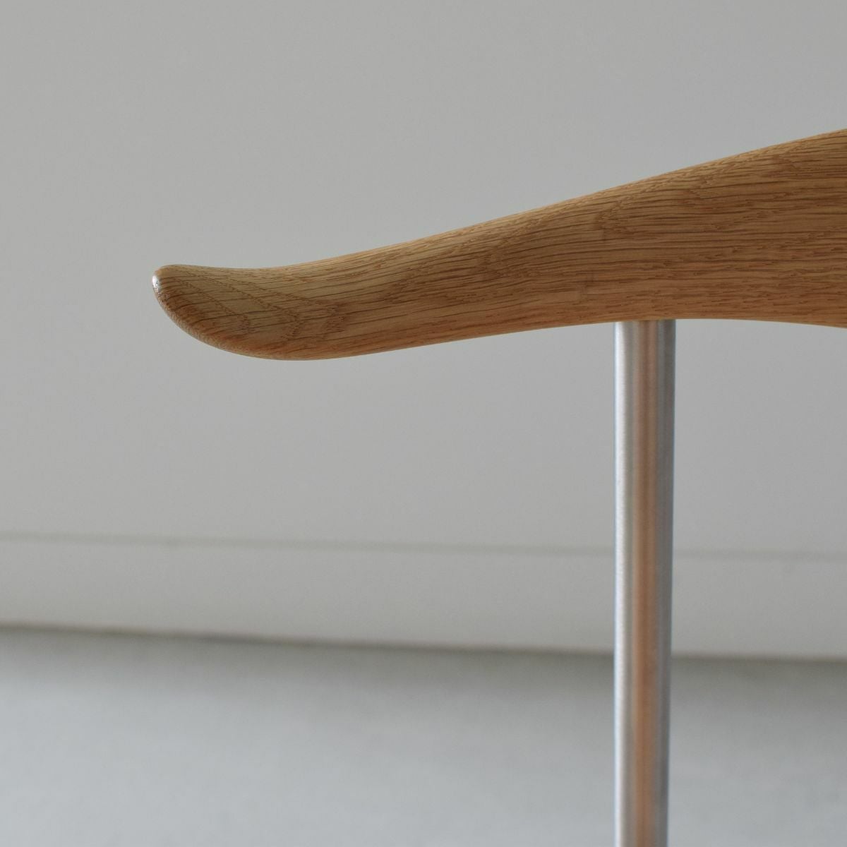 【店頭在庫品】CARL HANSEN & SON（カールハンセン&サン）/CH88P/チェア/オーク材/ソープ仕上げ/座面：レザー(Sif 90)