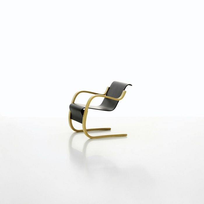 Vitra（ヴィトラ）/Miniatures Collection/Armchair Nr.42/ミニチュア 42 アームチェア 【納期】約3～4週間（メーカー欠品時を除く）