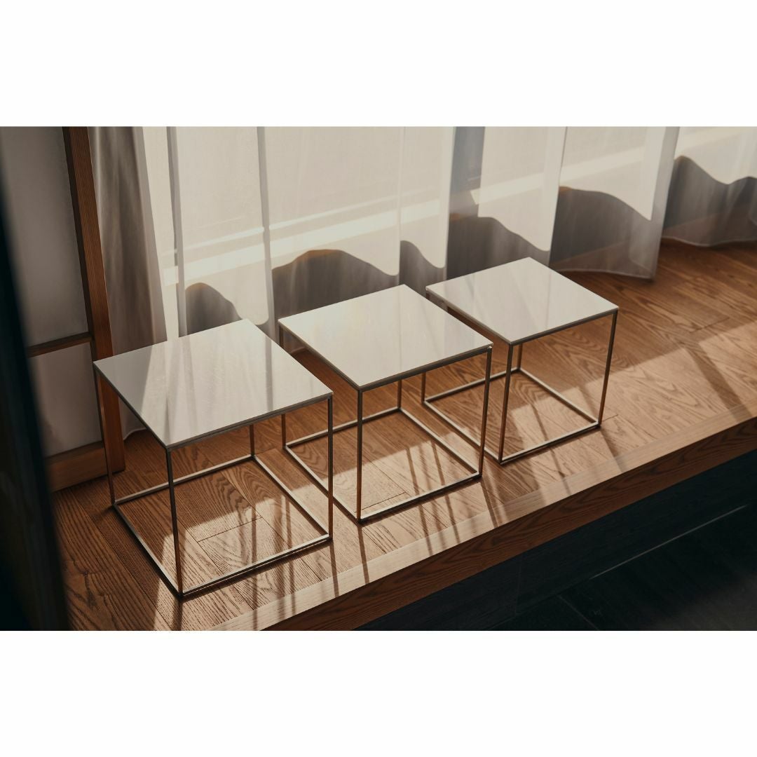 FRITZ HANSEN（フリッツハンセン）/PK71/ネストテーブル（3ピース）/アクリル / ブラック/ベース: Steel / スプリングスチール, サテン仕上げ - マット【納期】ご注文後確認