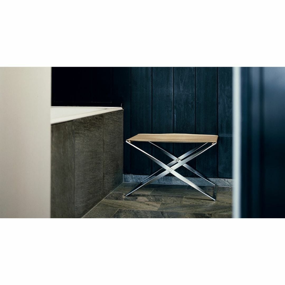 FRITZ HANSEN（フリッツハンセン）/PK91/フォールディングスツール/グレースレザー / ウォルナット/ベース: Steel / スプリングスチール, サテン仕上げ - マット【納期】ご注文後確認
