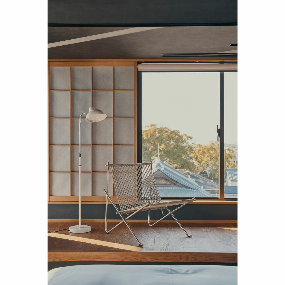 FRITZ HANSEN（フリッツハンセン）/KAISER idell（カイザー イデル）6580F/フロアランプ/マットブラック/真鍮【納期】ご注文後確認
