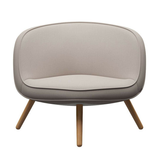 FRITZ HANSEN（フリッツハンセン）/VIA57/BI01/ラウンジチェア/クリスチャンハウン / ライトベージュ (1120)/ラッカー仕上げ無垢材 / オーク【納期】ご注文後確認