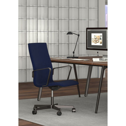 Fritz Hansen（フリッツハンセン）/オックスフォード(ミディアムバック)/「3293W」/エッシェンシャル：ブラック/脚：5スターキャスター付き/サテン仕上げ/シート高さ調整