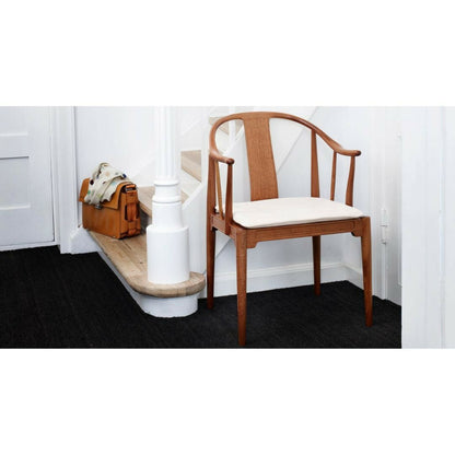FRITZ HANSEN（フリッツハンセン）/China Chair(チャイナチェア)/4283/ラッカー仕上げ無垢材 / チェリー/ナチュラルレザー【納期】ご注文後確認