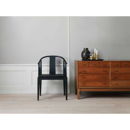 FRITZ HANSEN（フリッツハンセン）/China Chair(チャイナチェア)/4283/ラッカー仕上げ無垢材 / チェリー/ナチュラルレザー【納期】ご注文後確認