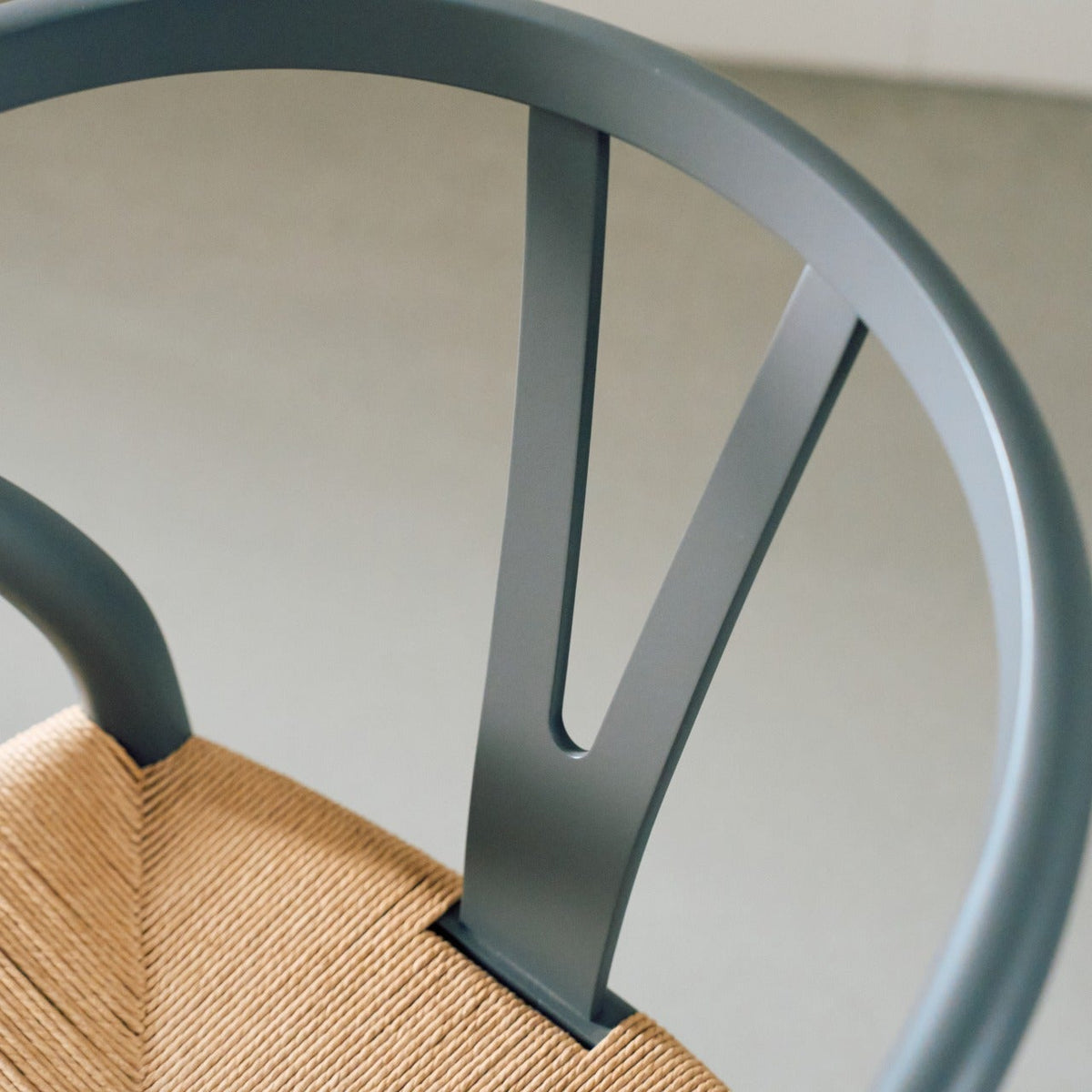 【カールハンセン別注Kvadratクッションプレゼント】CARL HANSEN & SON（カールハンセン&サン）/CH24/Yチェア（ワイチェア）/ビーチ材/SOFT/アンスラサイトグレー/ナチュラルペーパーコード【納期】ご注文後確認