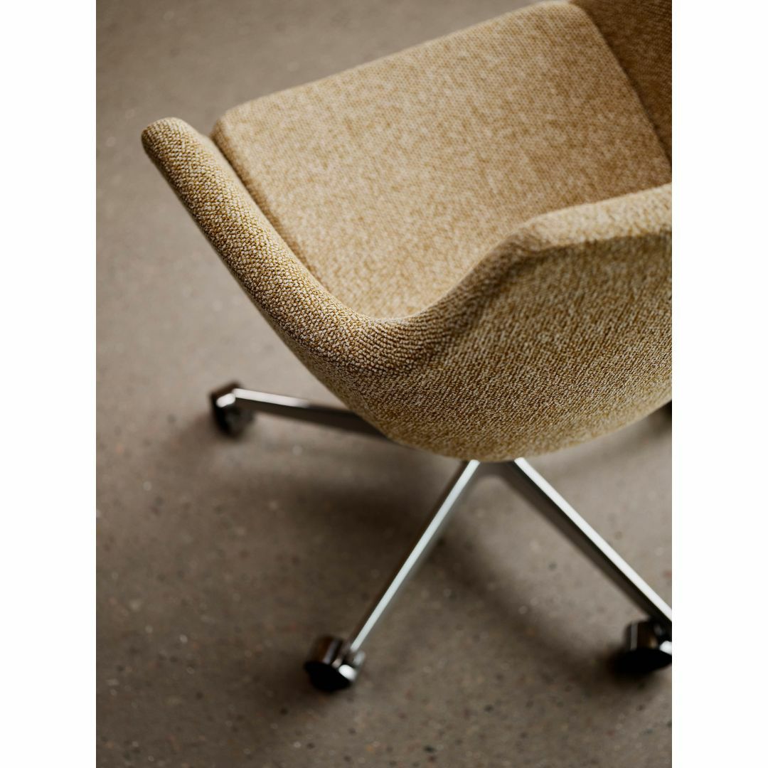 FRITZ HANSEN（フリッツハンセン）/LITTLE GIRAFFE（リトルジラフ）/3210/Fiord / ダークグレー/ストーン (371)/粉体塗装仕上げスチール / ブラック