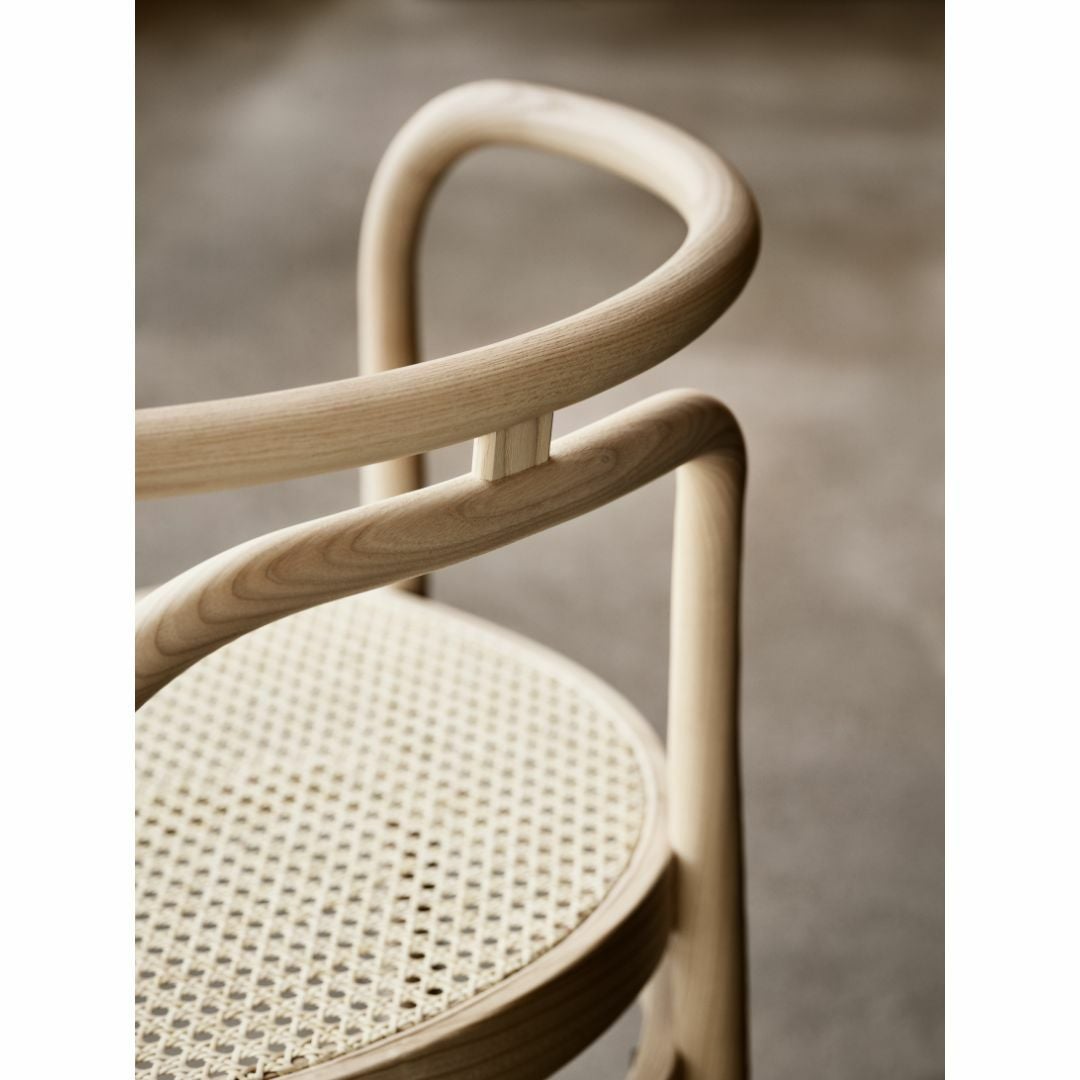 FRITZ HANSEN（フリッツハンセン）/PK15/アームチェア/フレンチケーン / ナチュラル/ラッカー仕上げ無垢材 / アッシュ