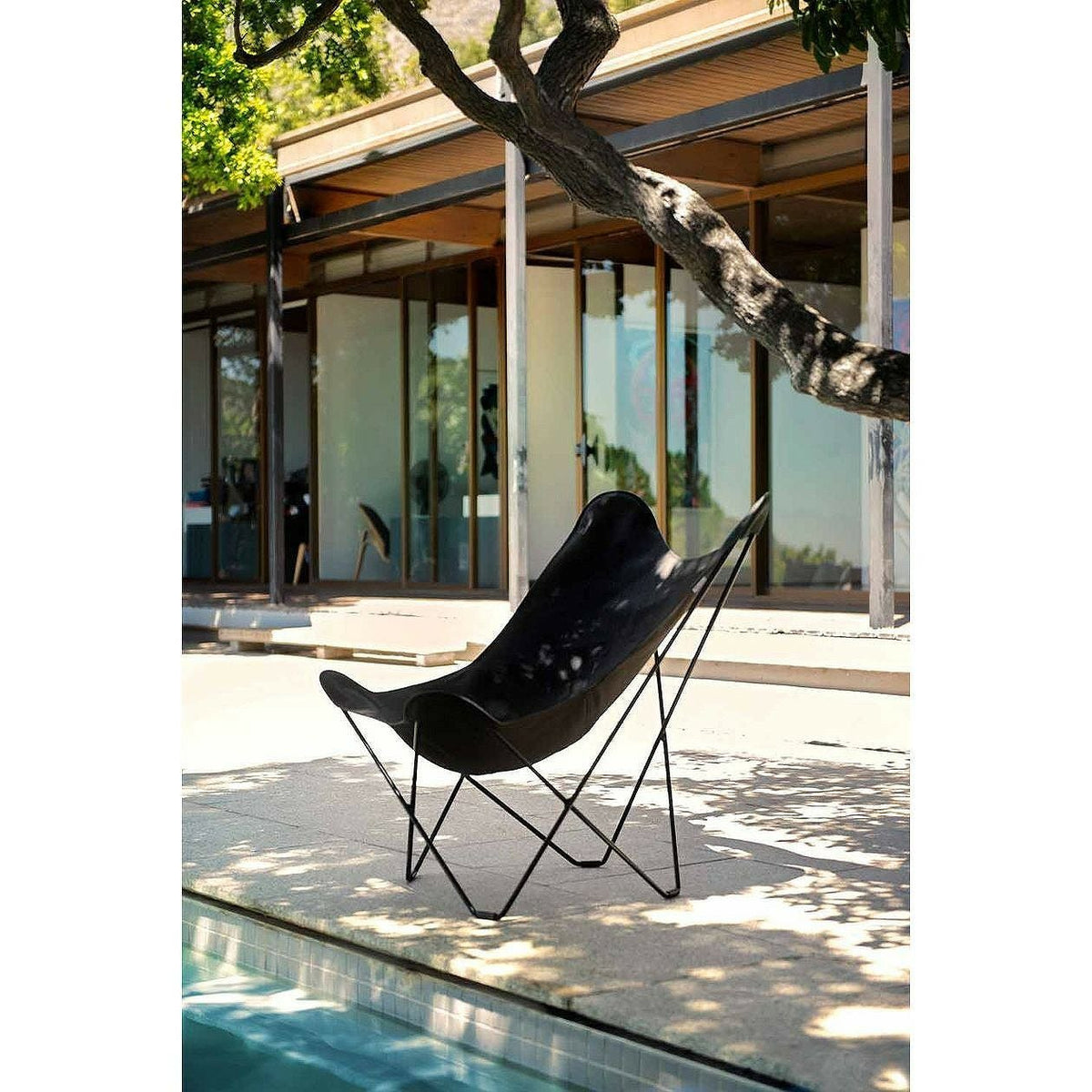 CUERO（クエロ）/BKF CHAIR/BUTTERFLY CHAIR/SUNBRELLA FABRIC CHARCOAL/Outdoor Frame【納期】約3～4週間（メーカー欠品時を除く）