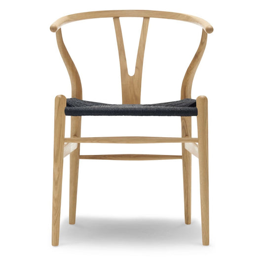 【カールハンセン別注Kvadratクッションプレゼント】CARL HANSEN & SON（カールハンセン&サン）/CH24/Yチェア（ワイチェア）/ビーチ材/クリアラッカー仕上げ/ブラックペーパーコード/SH43【納期】ご注文後確認 傷防止フェルト付