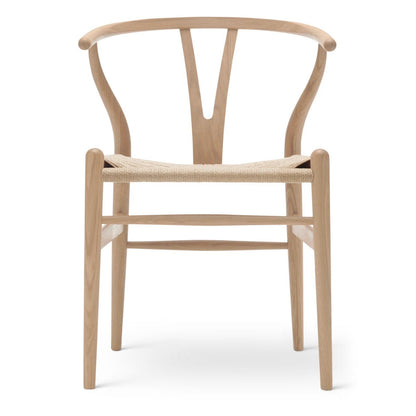 【カールハンセン別注Kvadratクッションプレゼント】CARL HANSEN & SON（カールハンセン&サン）/CH24/Yチェア（ワイチェア）/オーク材/ホワイトオイル仕上げ/ナチュラルペーパーコード/SH45【納期】ご注文後確認 傷防止フェルト付
