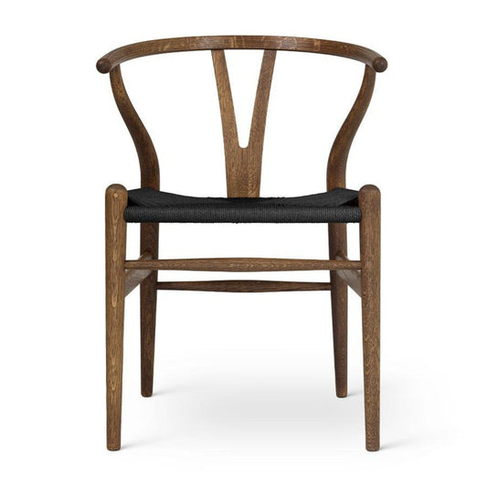 【カールハンセン別注Kvadratクッションプレゼント】CARL HANSEN & SON（カールハンセン&サン）/CH24/Yチェア（ワイチェア）/オーク材/スモークドオイル仕上げ/ブラックペーパーコード/SH43【納期】ご注文後確認 傷防止フェルト付