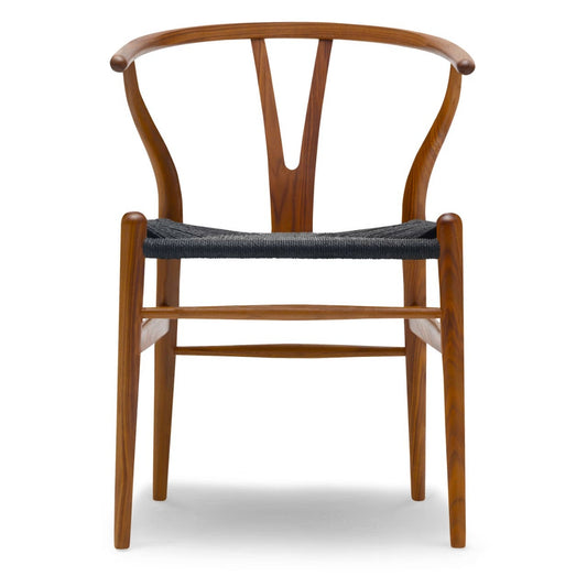 【カールハンセン別注Kvadratクッションプレゼント】CARL HANSEN & SON（カールハンセン&サン）/CH24/Yチェア（ワイチェア）/ウォールナット材/クリアラッカー仕上げ/ブラックペーパーコード/SH45【納期】ご注文後確認 傷防止フェルト付