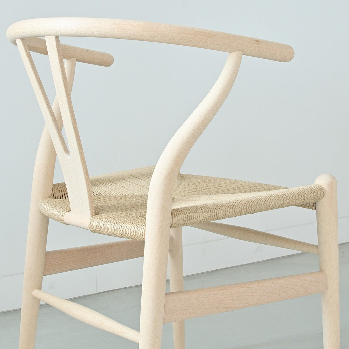 【カールハンセン別注Kvadratクッションプレゼント】CARL HANSEN & SON（カールハンセン&サン）/CH24/Yチェア（ワイチェア）/ビーチ材/ソープ仕上げ/ナチュラルペーパーコード/SH45/【シリアルNo.1773596】/【実物画像】 傷防止フェルト付
