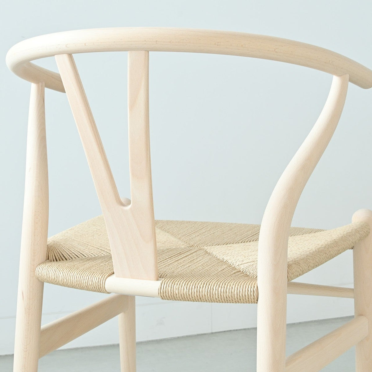 【カールハンセン別注Kvadratクッションプレゼント】CARL HANSEN & SON（カールハンセン&サン）/CH24/Yチェア（ワイチェア）/ビーチ材/ソープ仕上げ/ナチュラルペーパーコード/SH45/【シリアルNo.1773616】/【実物画像】 傷防止フェルト付