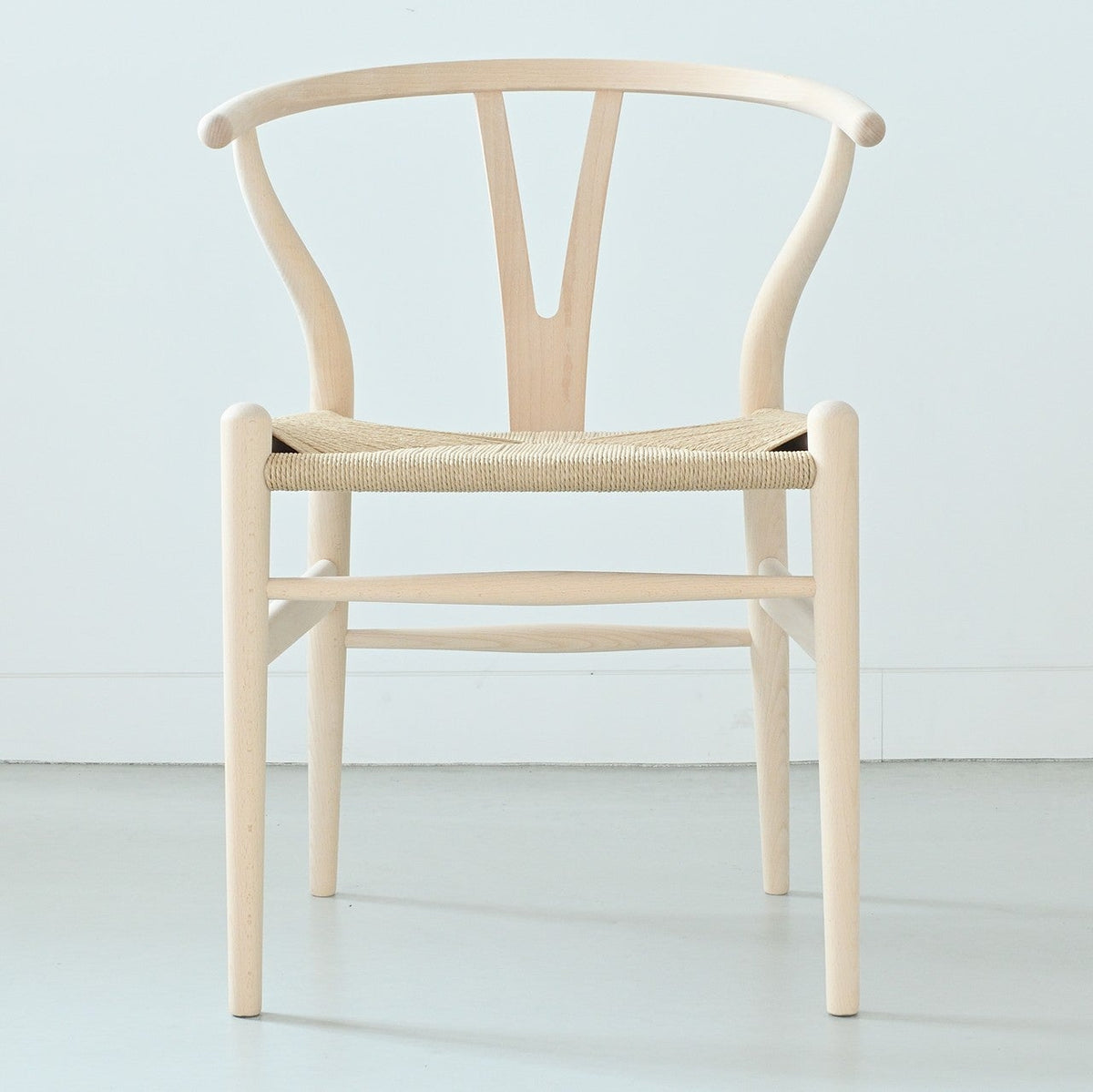 【カールハンセン別注Kvadratクッションプレゼント】CARL HANSEN & SON（カールハンセン&サン）/CH24/Yチェア（ワイチェア）/ビーチ材/ソープ仕上げ/ナチュラルペーパーコード/SH45/【シリアルNo.1789897】/【実物画像】 傷防止フェルト付