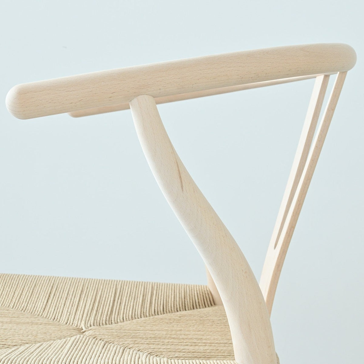 【カールハンセン別注Kvadratクッションプレゼント】CARL HANSEN & SON（カールハンセン&サン）/CH24/Yチェア（ワイチェア）/ビーチ材/ソープ仕上げ/ナチュラルペーパーコード/SH45/【シリアルNo.1789897】/【実物画像】 傷防止フェルト付