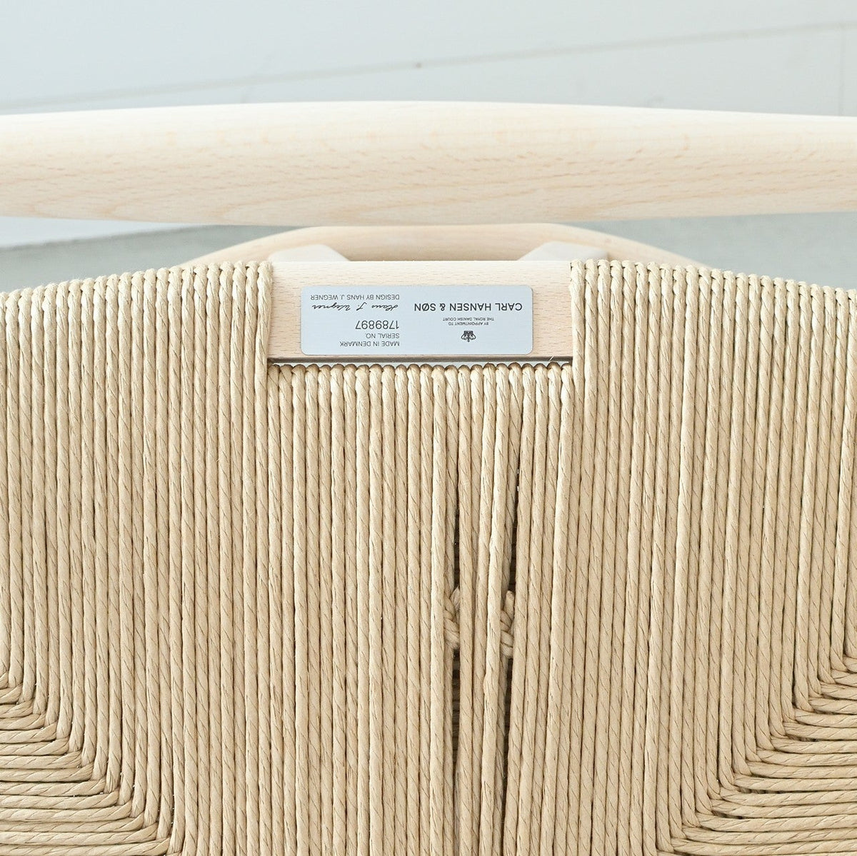 【カールハンセン別注Kvadratクッションプレゼント】CARL HANSEN & SON（カールハンセン&サン）/CH24/Yチェア（ワイチェア）/ビーチ材/ソープ仕上げ/ナチュラルペーパーコード/SH45/【シリアルNo.1789897】/【実物画像】 傷防止フェルト付