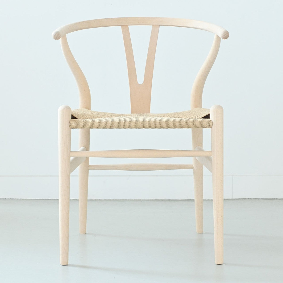 【カールハンセン別注Kvadratクッションプレゼント】CARL HANSEN & SON（カールハンセン&サン）/CH24/Yチェア（ワイチェア）/ビーチ材/ソープ仕上げ/ナチュラルペーパーコード/SH45/【シリアルNo.1789898】/【実物画像】 傷防止フェルト付