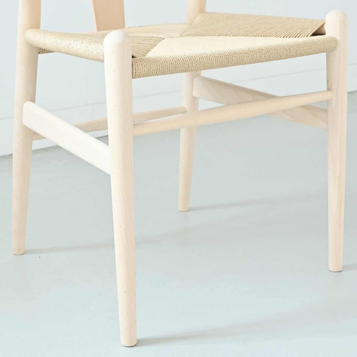 【カールハンセン別注Kvadratクッションプレゼント】CARL HANSEN & SON（カールハンセン&サン）/CH24/Yチェア（ワイチェア）/ビーチ材/ソープ仕上げ/ナチュラルペーパーコード/SH45/【シリアルNo.1789898】/【実物画像】 傷防止フェルト付