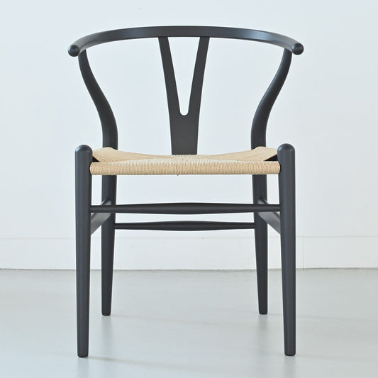 【カールハンセン別注Kvadratクッションプレゼント】CARL HANSEN & SON（カールハンセン&サン）/CH24/Yチェア（ワイチェア）/ビーチ材/SOFT BLACK仕上げ/ナチュラルペーパーコード/SH45/【シリアルNo.1782578】/【実物画像】 傷防止フェルト付
