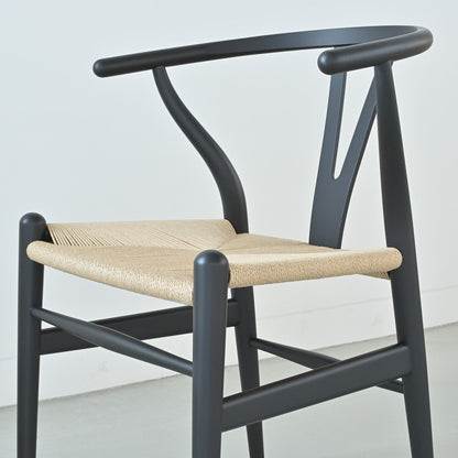 【カールハンセン別注Kvadratクッションプレゼント】CARL HANSEN & SON（カールハンセン&サン）/CH24/Yチェア（ワイチェア）/ビーチ材/SOFT BLACK仕上げ/ナチュラルペーパーコード/SH45/【シリアルNo.1782620】/【実物画像】 傷防止フェルト付