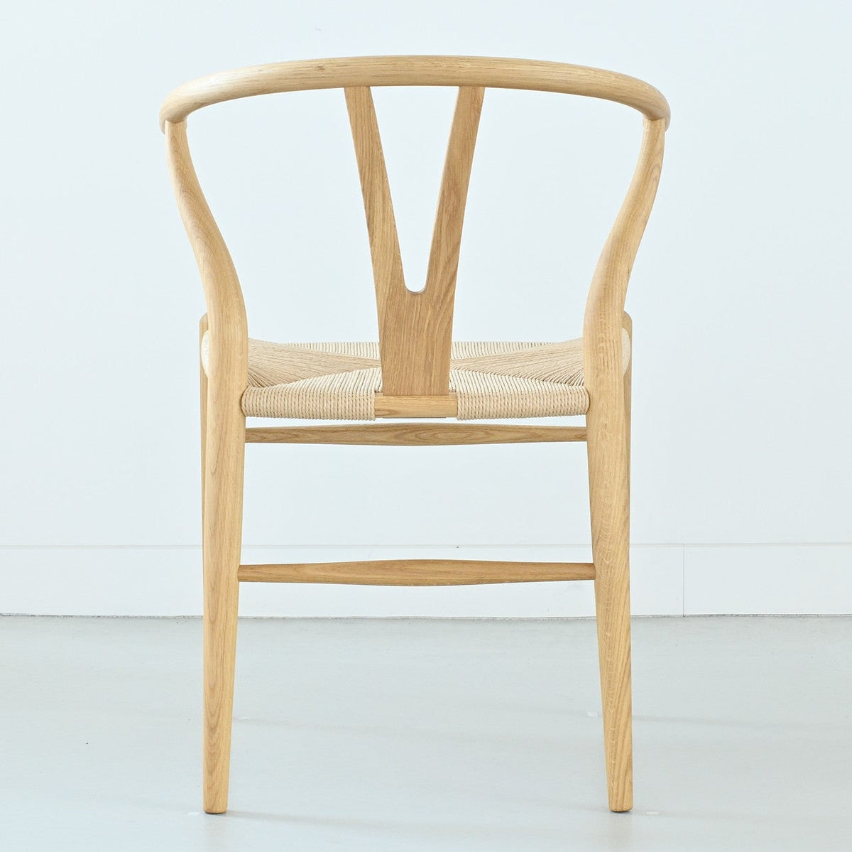 【カールハンセン別注Kvadratクッションプレゼント】CARL HANSEN & SON（カールハンセン&サン）/CH24/Yチェア（ワイチェア）/オーク材/オイル仕上げ/ナチュラルペーパーコード/SH45/【シリアルNo.1748650】/【実物画像】 傷防止フェルト付