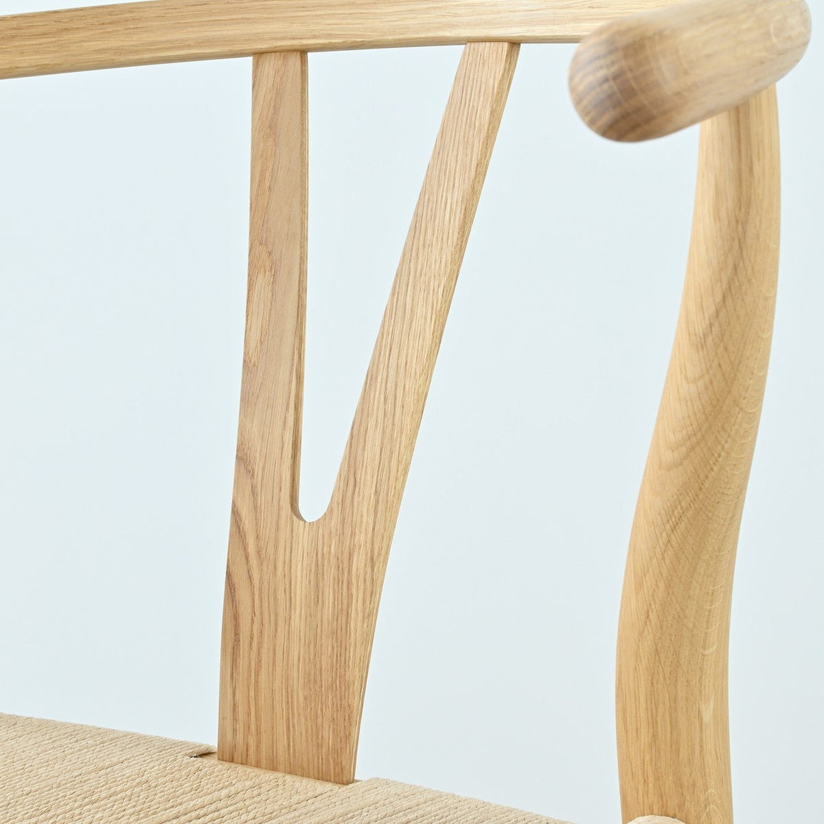 【カールハンセン別注Kvadratクッションプレゼント】CARL HANSEN & SON（カールハンセン&サン）/CH24/Yチェア（ワイチェア）/オーク材/オイル仕上げ/ナチュラルペーパーコード/SH45/【シリアルNo.1748650】/【実物画像】 傷防止フェルト付