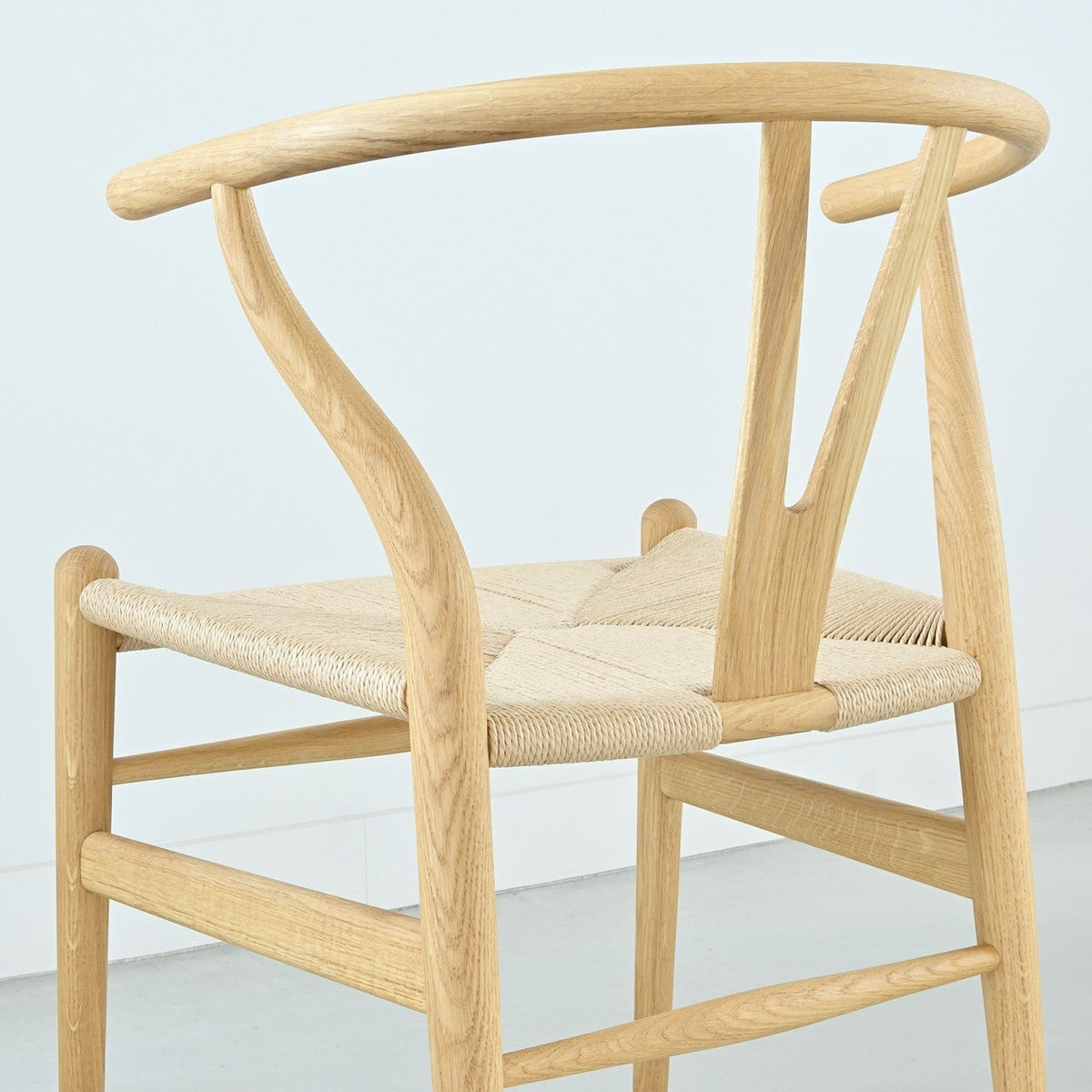 【カールハンセン別注Kvadratクッションプレゼント】CARL HANSEN & SON（カールハンセン&サン）/CH24/Yチェア（ワイチェア）/オーク材/オイル仕上げ/ナチュラルペーパーコード/SH45/【シリアルNo.1748651】/【実物画像】 傷防止フェルト付