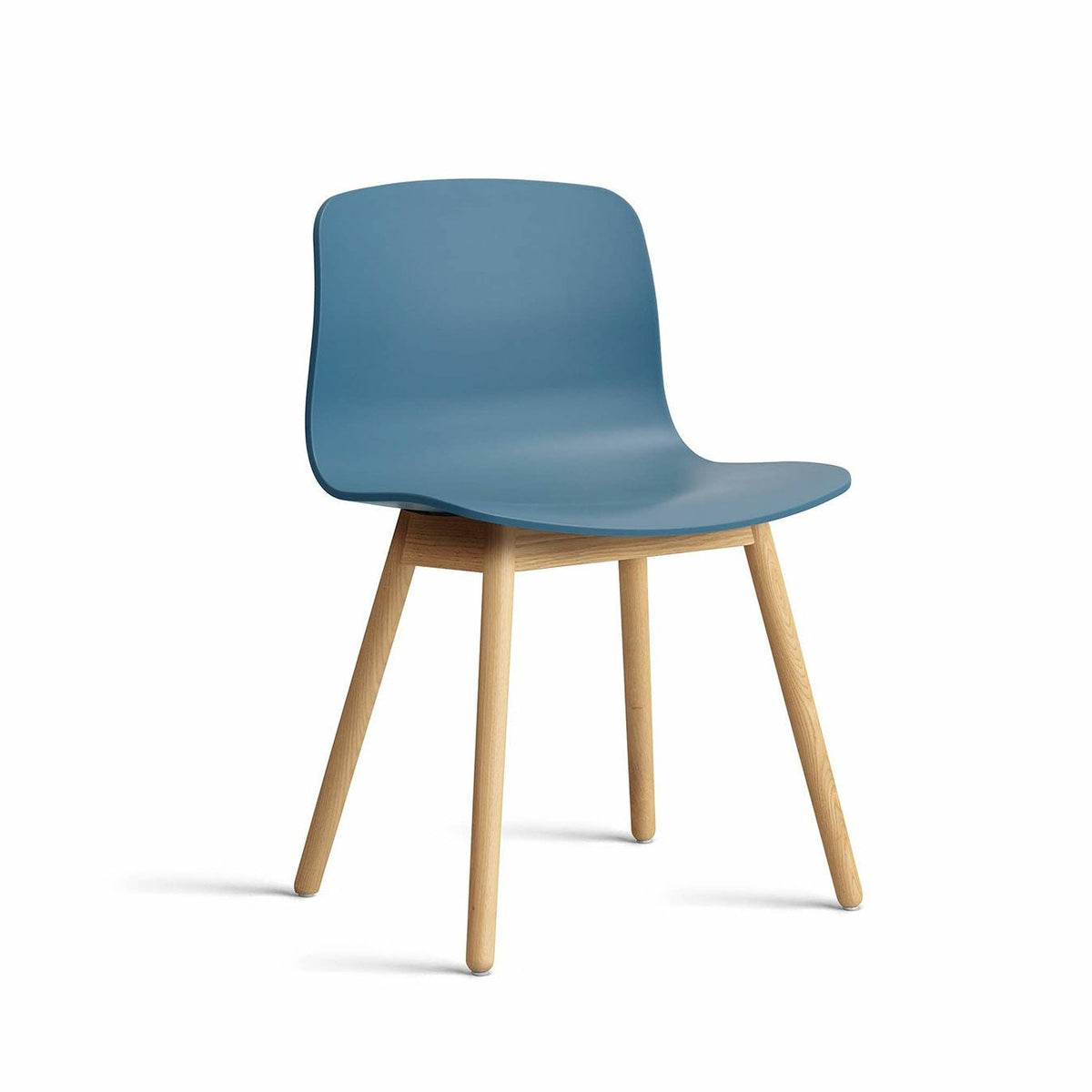 HAY（ヘイ）/ABOUT A CHAIR（アバウト ア チェア）/AAC12 2.0 チェア/アズールブルー/AA123-D135-AA51-01UF/Azure Blue 2.0 Shell 【納期】約3～4週間（メーカー欠品時を除く）