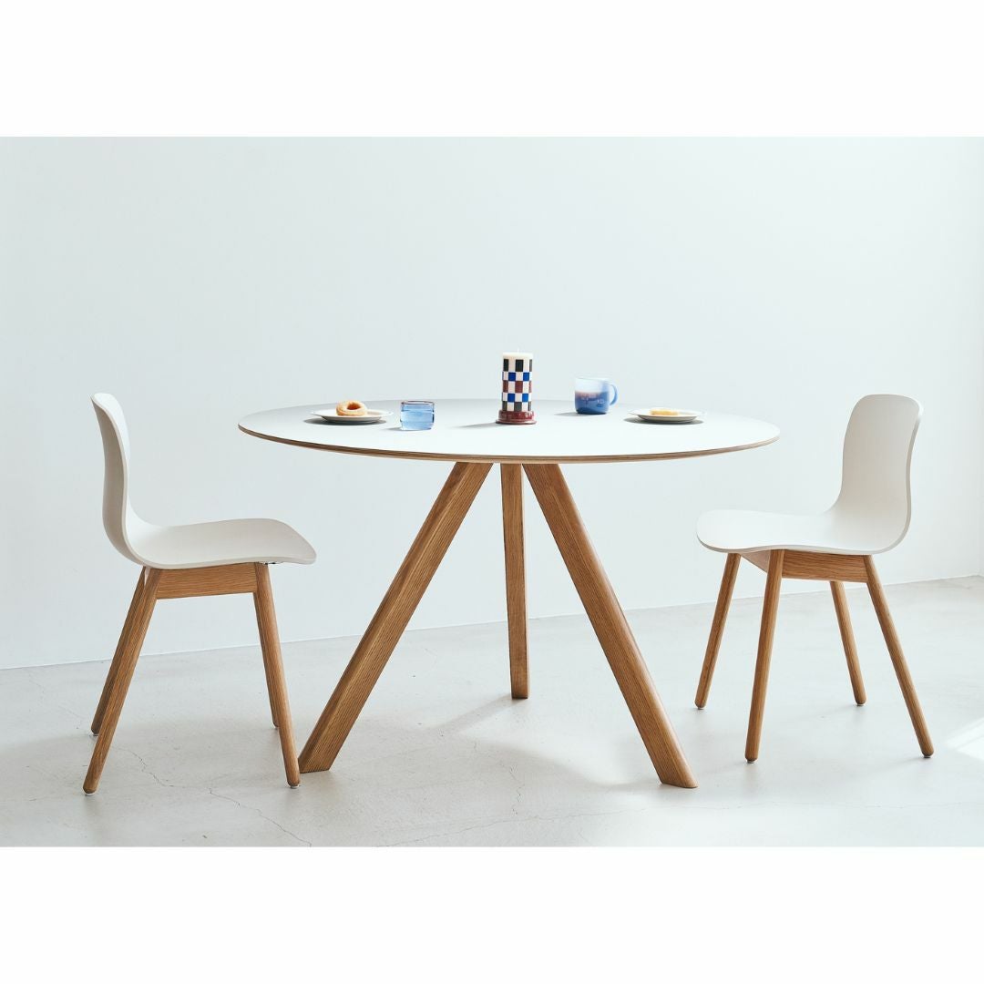 HAY（ヘイ）/COPENHAGUE（コペンハーグ）/CPH 20 ROUND テーブル 90×74/ブラックリノリウム/直径90cm/L90cm×H74cm/AA994-A529-AB38 【納期】約3～4週間（メーカー欠品時を除く）