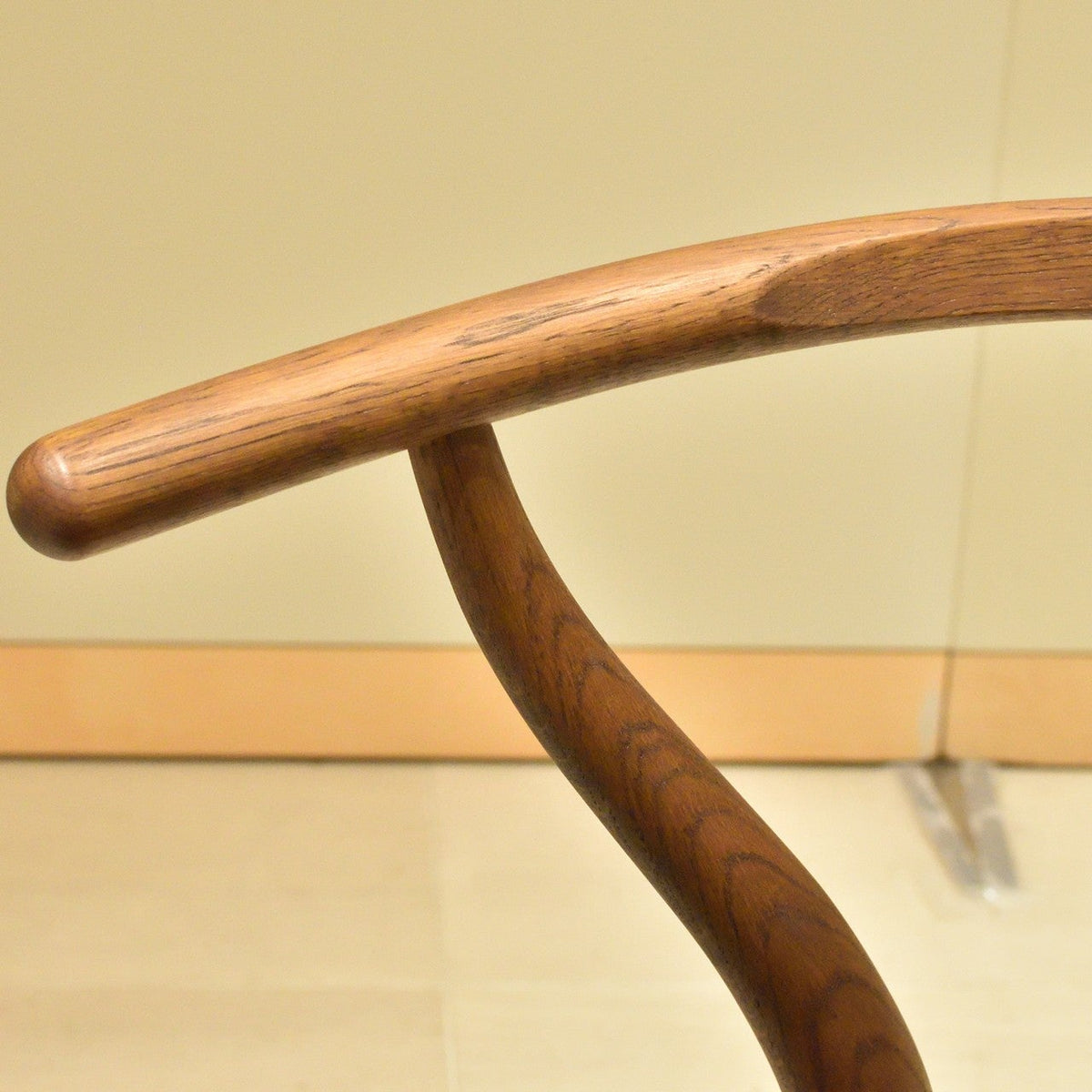 【カールハンセン別注Kvadratクッションプレゼント】【店頭在庫品】CARL HANSEN & SON（カールハンセン&サン）/CH24/Yチェア/オーク材/スモークドオイル仕上げ/ブラックペーパーコード