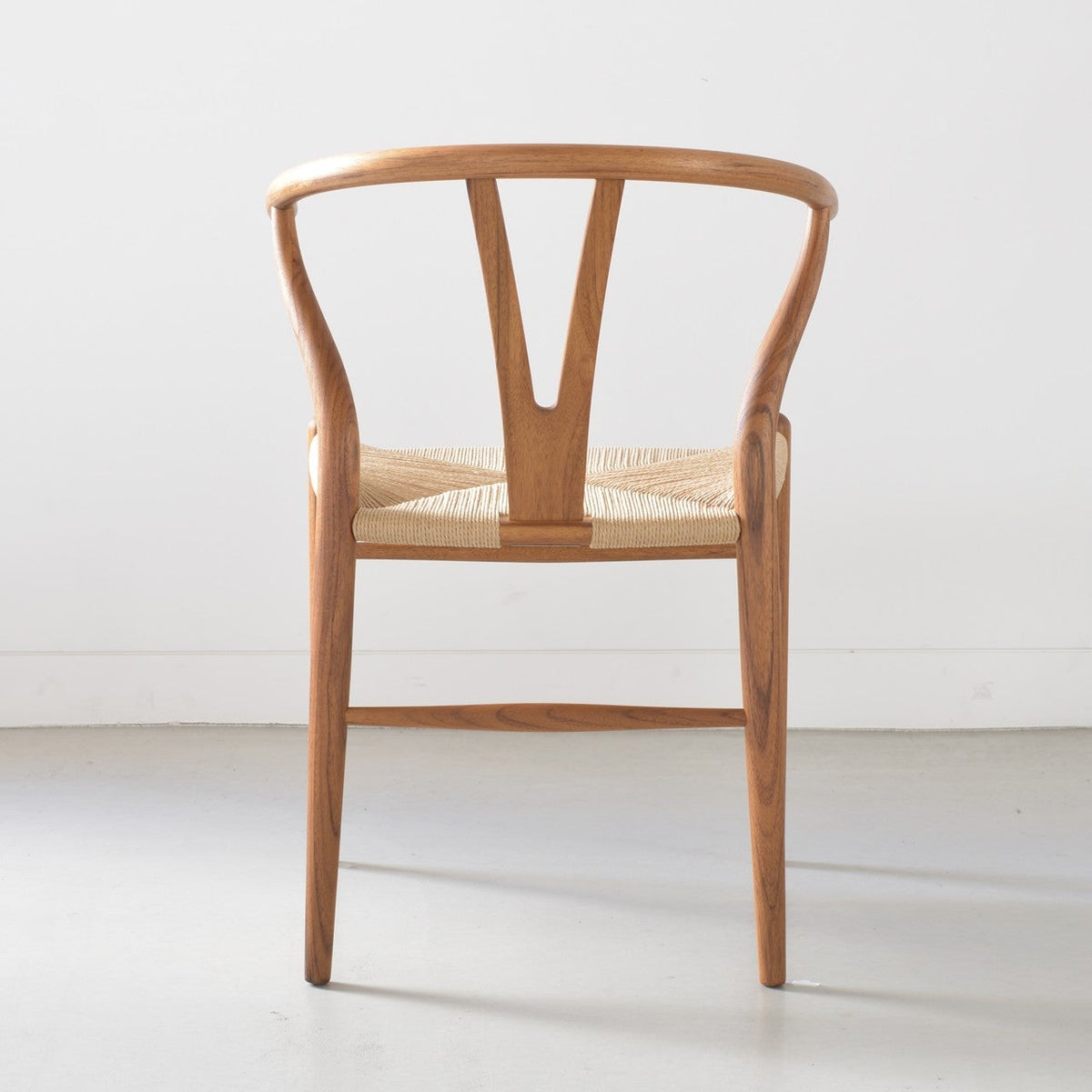 【カールハンセン別注Kvadratクッションプレゼント】CARL HANSEN & SON（カールハンセン&サン）/CH24/Yチェア（ワイチェア）/チーク材/オイル仕上げ/ナチュラルペーパーコード/SH45/【シリアルNo.1792866】/【実物画像】 傷防止フェルト付