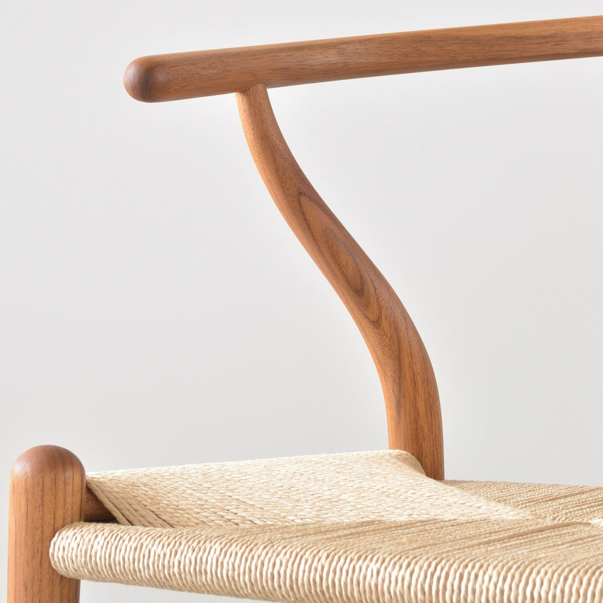 【カールハンセン別注Kvadratクッションプレゼント】CARL HANSEN & SON（カールハンセン&サン）/CH24/Yチェア（ワイチェア）/チーク材/オイル仕上げ/ナチュラルペーパーコード/SH45/【シリアルNo.1792866】/【実物画像】 傷防止フェルト付