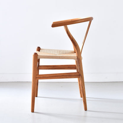 【カールハンセン別注Kvadratクッションプレゼント】CARL HANSEN & SON（カールハンセン&サン）/CH24/Yチェア（ワイチェア）/チーク材/オイル仕上げ/ナチュラルペーパーコード/SH45/【シリアルNo.1805586】/【実物画像】 傷防止フェルト付