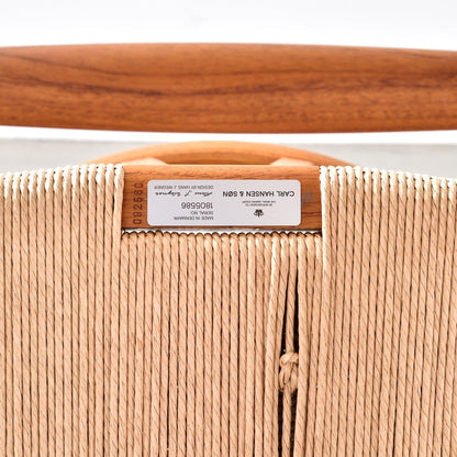 【カールハンセン別注Kvadratクッションプレゼント】CARL HANSEN & SON（カールハンセン&サン）/CH24/Yチェア（ワイチェア）/チーク材/オイル仕上げ/ナチュラルペーパーコード/SH45/【シリアルNo.1805586】/【実物画像】 傷防止フェルト付