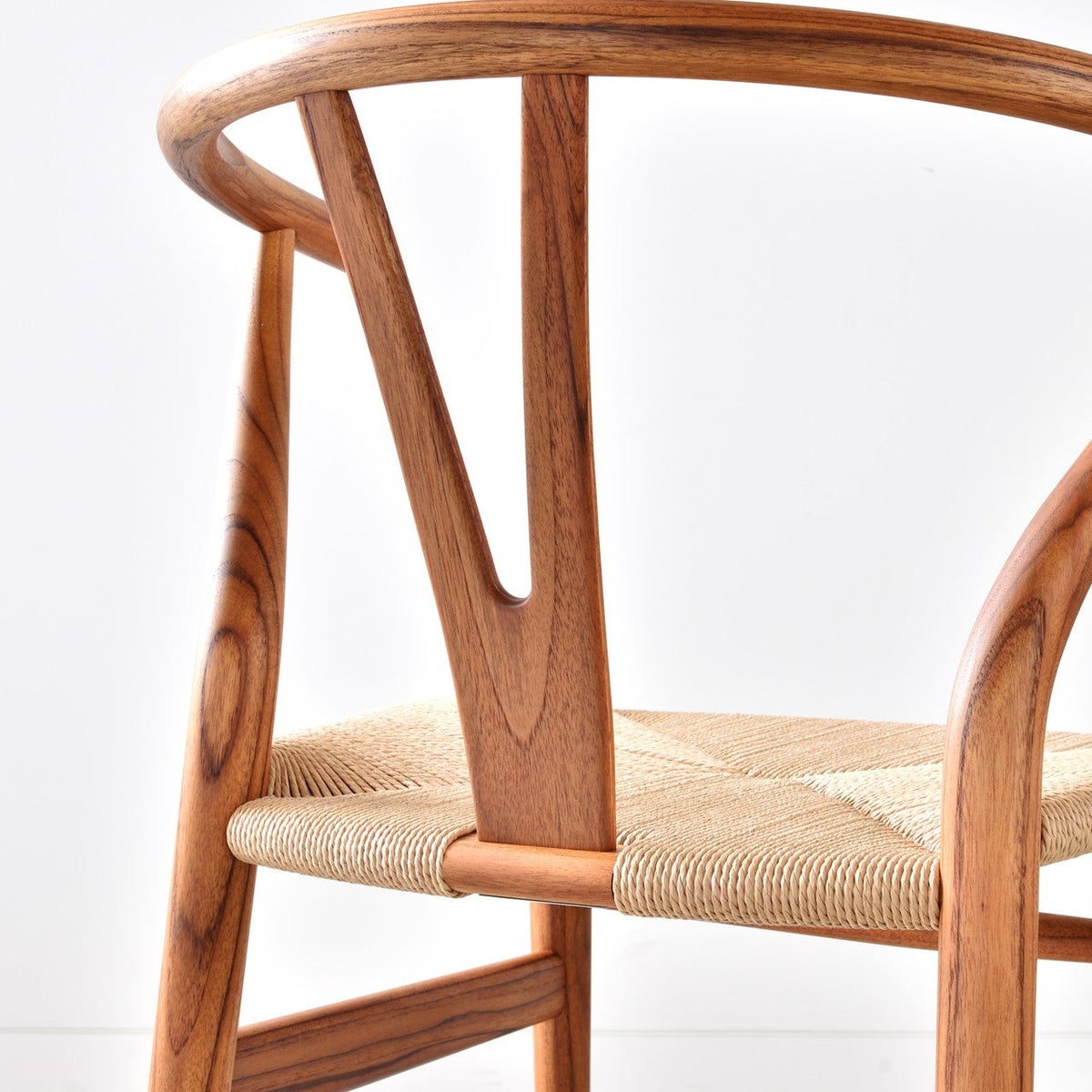 【カールハンセン別注Kvadratクッションプレゼント】CARL HANSEN & SON（カールハンセン&サン）/CH24/Yチェア（ワイチェア）/チーク材/オイル仕上げ/ナチュラルペーパーコード/SH45/【シリアルNo.1805588】/【実物画像】 傷防止フェルト付