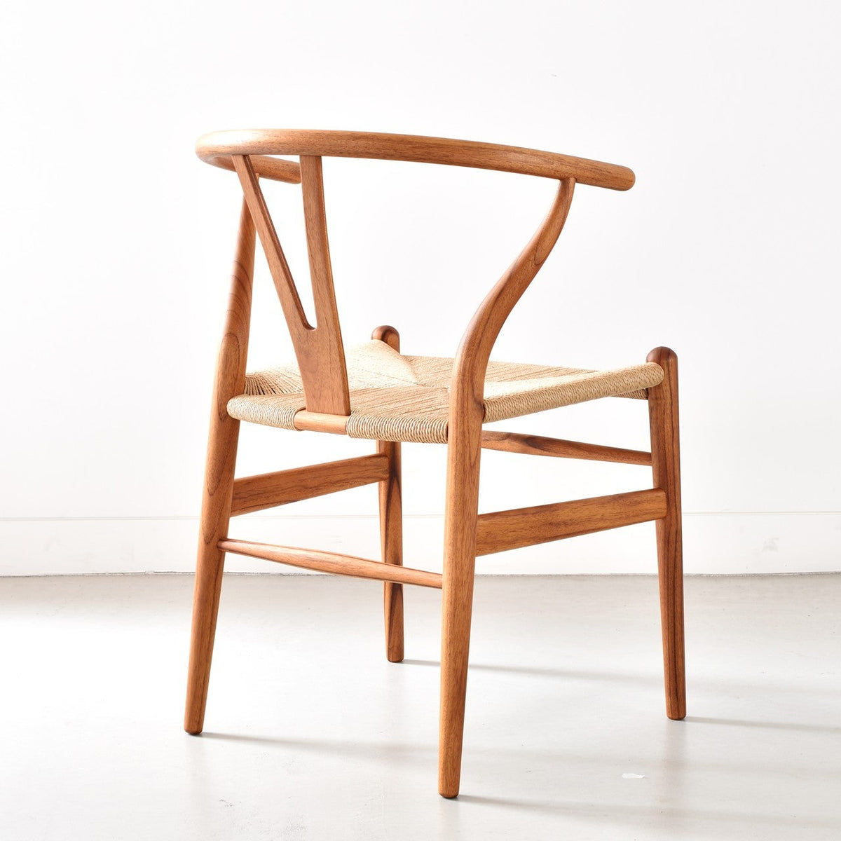 【カールハンセン別注Kvadratクッションプレゼント】CARL HANSEN & SON（カールハンセン&サン）/CH24/Yチェア（ワイチェア）/チーク材/オイル仕上げ/ナチュラルペーパーコード/SH45/【シリアルNo.1790825】/【実物画像】 傷防止フェルト付