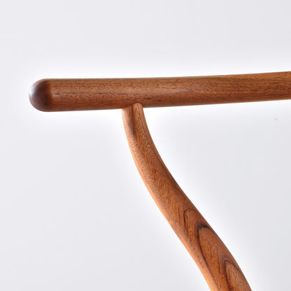 【カールハンセン別注Kvadratクッションプレゼント】CARL HANSEN & SON（カールハンセン&サン）/CH24/Yチェア（ワイチェア）/チーク材/オイル仕上げ/ナチュラルペーパーコード/SH45/【シリアルNo.1790825】/【実物画像】 傷防止フェルト付