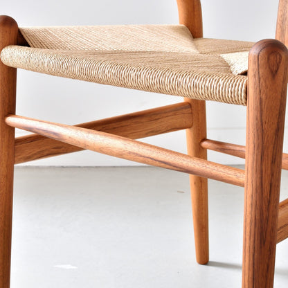 【カールハンセン別注Kvadratクッションプレゼント】CARL HANSEN & SON（カールハンセン&サン）/CH24/Yチェア（ワイチェア）/チーク材/オイル仕上げ/ナチュラルペーパーコード/SH45/【シリアルNo.1792812】/【実物画像】 傷防止フェルト付
