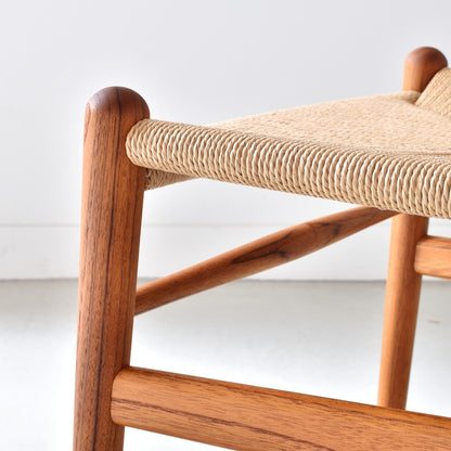 【カールハンセン別注Kvadratクッションプレゼント】CARL HANSEN & SON（カールハンセン&サン）/CH24/Yチェア（ワイチェア）/チーク材/オイル仕上げ/ナチュラルペーパーコード/SH45/【シリアルNo.1792812】/【実物画像】 傷防止フェルト付