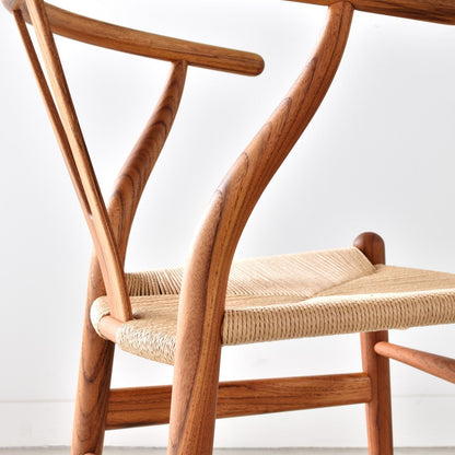 【カールハンセン別注Kvadratクッションプレゼント】CARL HANSEN & SON（カールハンセン&サン）/CH24/Yチェア（ワイチェア）/チーク材/オイル仕上げ/ナチュラルペーパーコード/SH45/【シリアルNo.1792867】/【実物画像】 傷防止フェルト付
