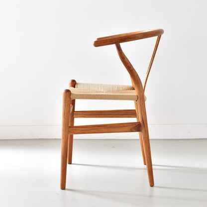 【カールハンセン別注Kvadratクッションプレゼント】CARL HANSEN & SON（カールハンセン&サン）/CH24/Yチェア（ワイチェア）/チーク材/オイル仕上げ/ナチュラルペーパーコード/SH45/【シリアルNo.1792868】/【実物画像】 傷防止フェルト付