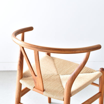 【カールハンセン別注Kvadratクッションプレゼント】CARL HANSEN & SON（カールハンセン&サン）/CH24/Yチェア（ワイチェア）/チーク材/オイル仕上げ/ナチュラルペーパーコード/SH45/【シリアルNo.1792871】/【実物画像】 傷防止フェルト付