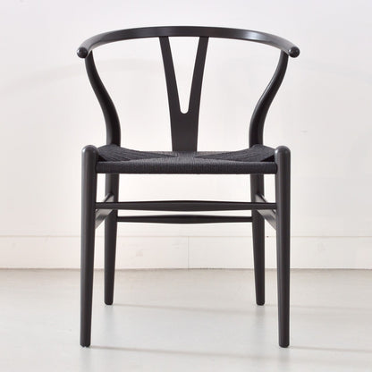 【カールハンセン別注Kvadratクッションプレゼント】CARL HANSEN & SON（カールハンセン&サン）/CH24/Yチェア(ワイチェア)/ユーカリ材/BLACK塗装仕上げ/ブラックペーパーコード/SH45　BLACK FRIDAY 限定販売 傷防止フェルト付