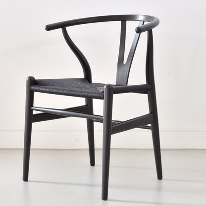 【カールハンセン別注Kvadratクッションプレゼント】CARL HANSEN & SON（カールハンセン&サン）/CH24/Yチェア(ワイチェア)/ユーカリ材/BLACK塗装仕上げ/ブラックペーパーコード/SH45　BLACK FRIDAY 限定販売 傷防止フェルト付