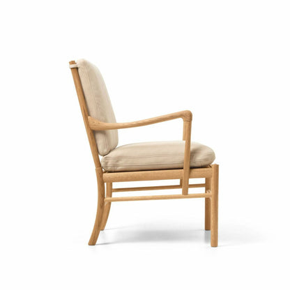 CARL HANSEN & SON（カールハンセン&サン）/OW149/コロニアルチェア/オーク材/オイル仕上げ/Leather group C/TERRAR/Lime-20365/ベージュ【納期】ご注文後確認