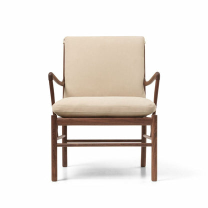 CARL HANSEN & SON（カールハンセン&サン）/OW149/コロニアルチェア/ウォルナット材/オイル仕上げ/Leather group C/TERRAR/Lime-20365/ベージュ【納期】ご注文後確認