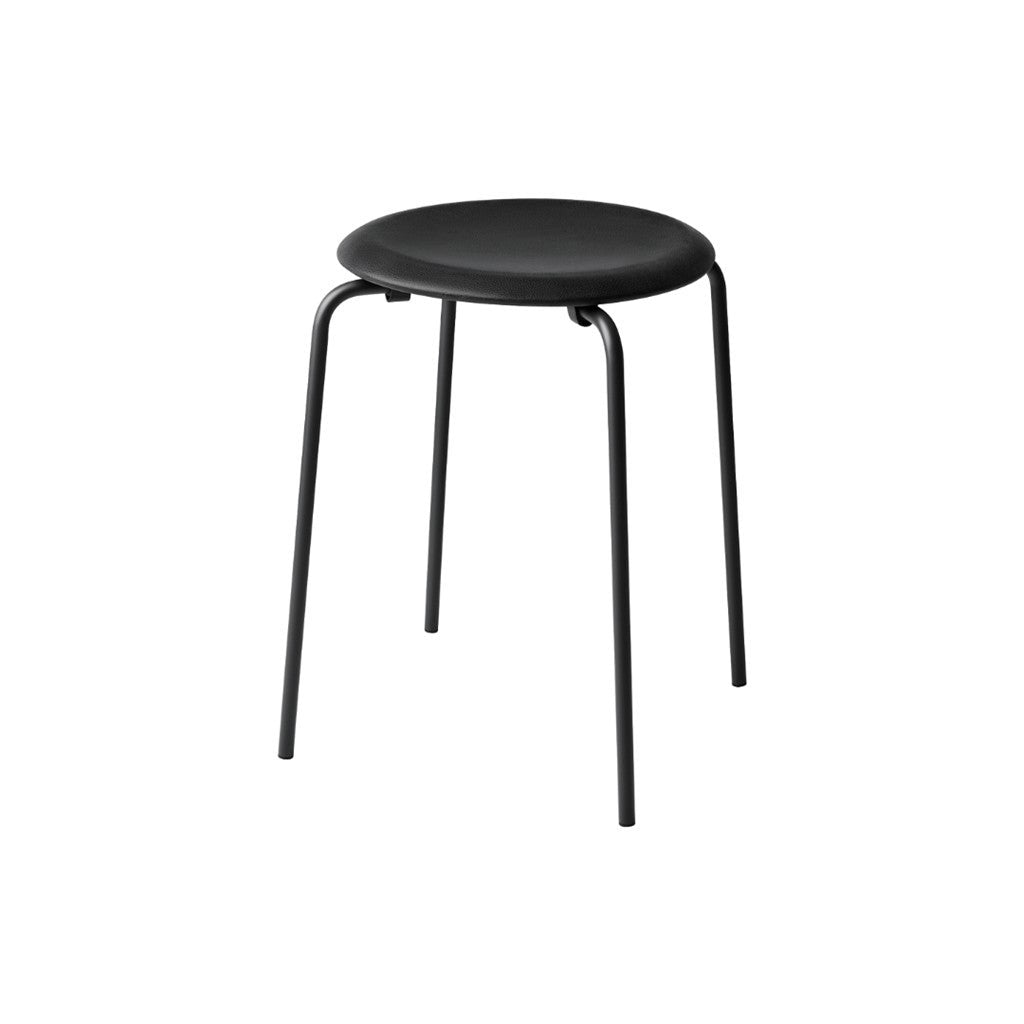 Fritz Hansen（フリッツハンセン）/ドットスツール/インテスレザー：マットブラック/脚：ブラック粉体塗装/SH46㎝